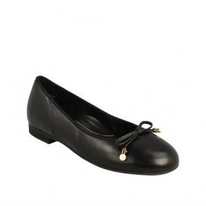 NEW ARA women's scout flats in black